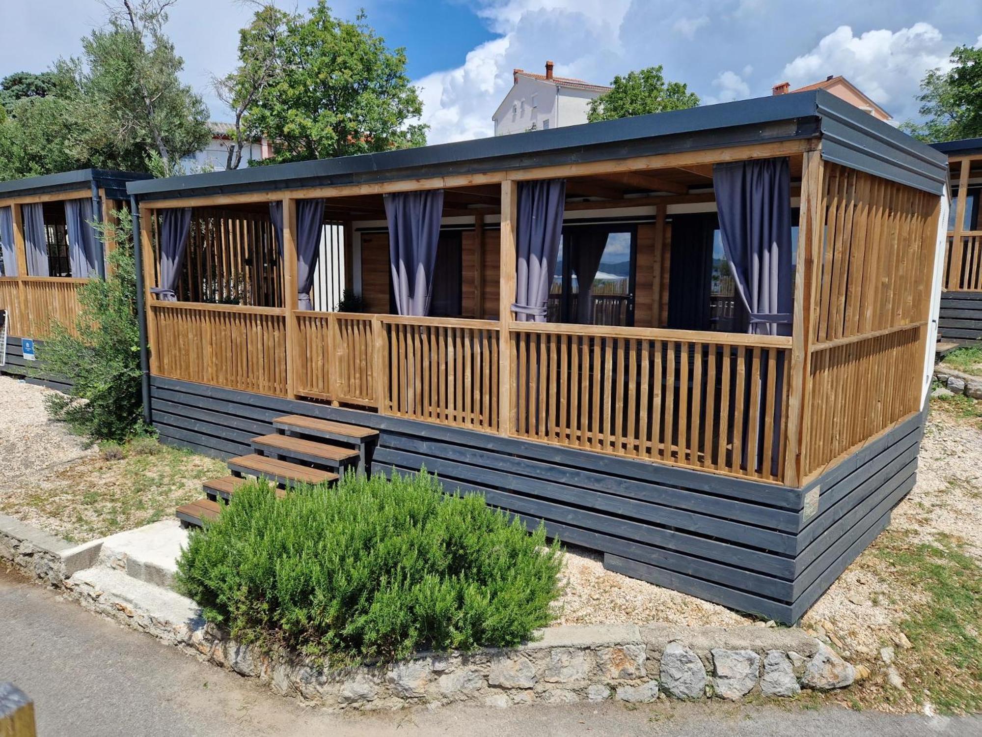 Mobile Home Luna เซลเซ ภายนอก รูปภาพ