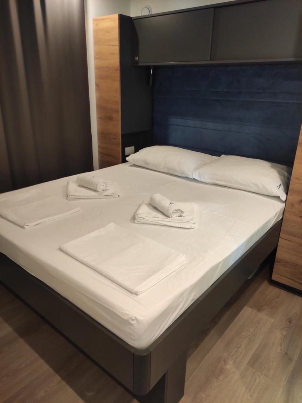 Mobile Home Luna เซลเซ ภายนอก รูปภาพ