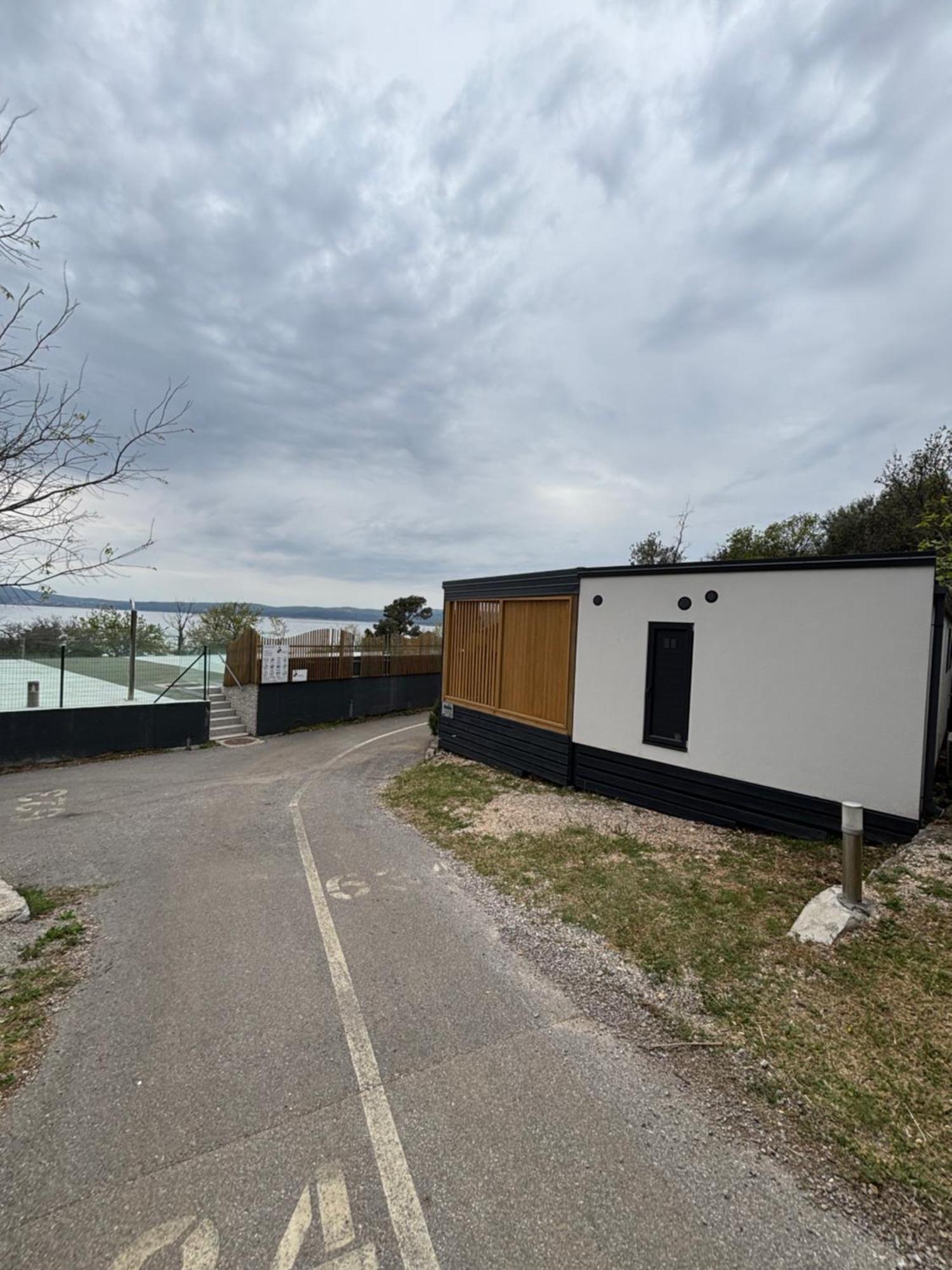 Mobile Home Luna เซลเซ ภายนอก รูปภาพ