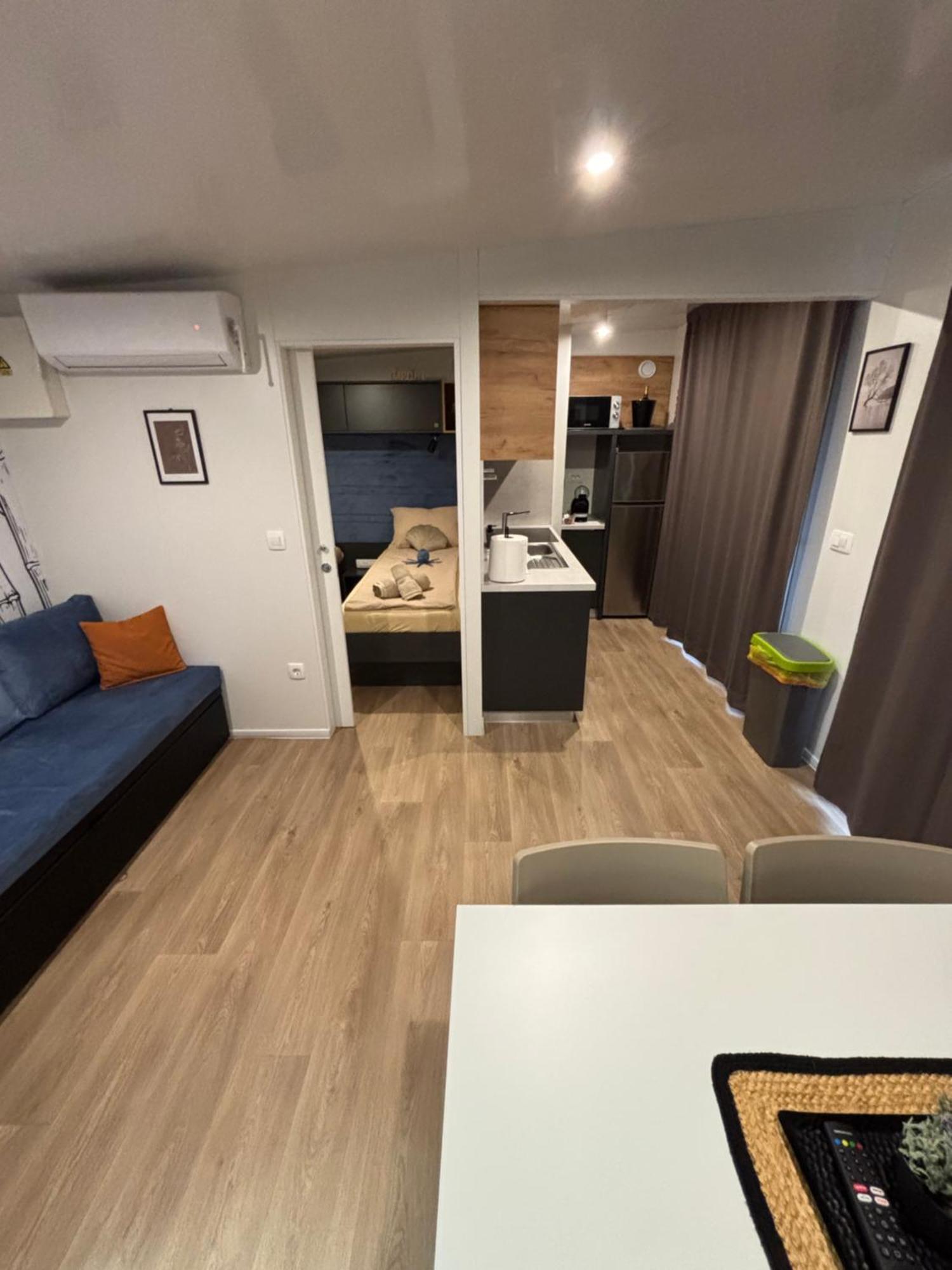 Mobile Home Luna เซลเซ ภายนอก รูปภาพ