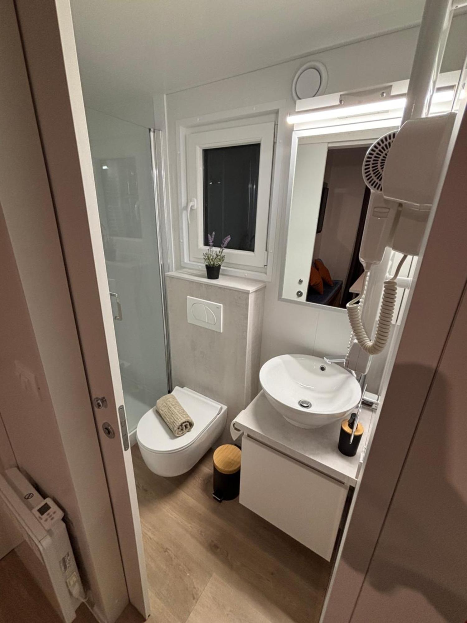 Mobile Home Luna เซลเซ ภายนอก รูปภาพ